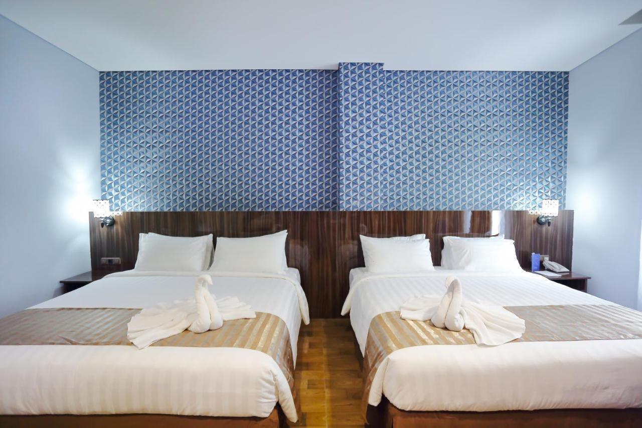Hotel Horison Express Sentani Jayapura Exterior foto